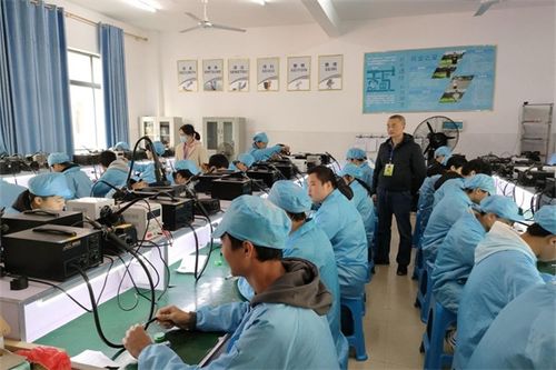 宜章职校首次开展家用电子产品维修工中级职业技能等级认定